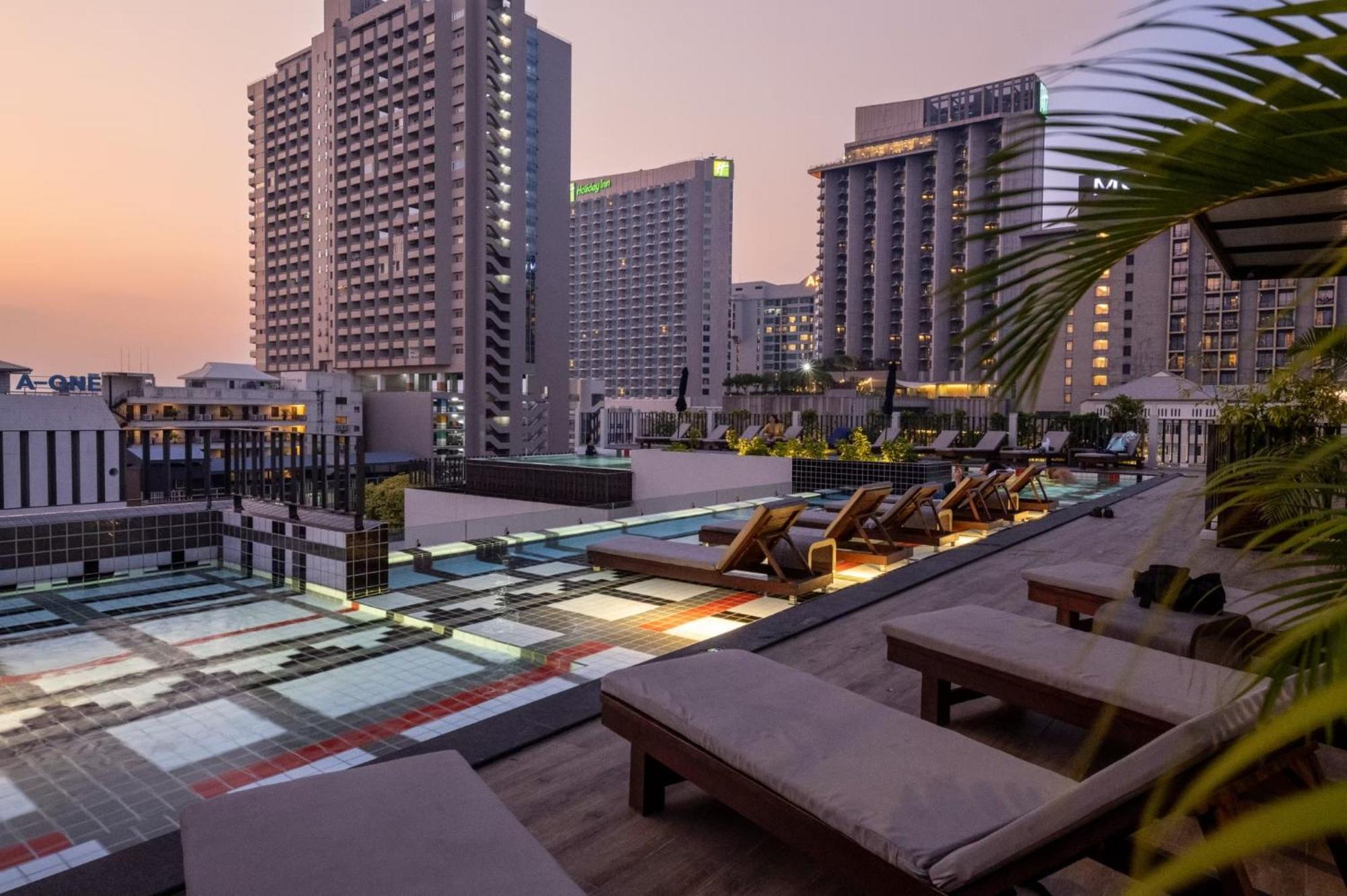 Payaa Hotel Патая Екстериор снимка